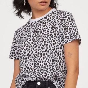 Cheetah print T shirt